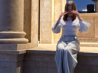 cam girl masturbating with sextoy SonaQuinley