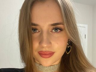 cam slut chat room SonyMiller