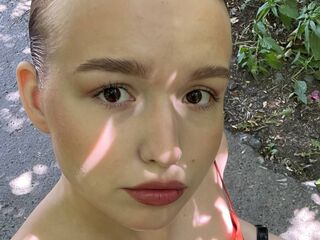 sexy cam girl picture SusannahBuffalo