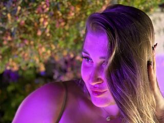webcam girl chat TarahZullo
