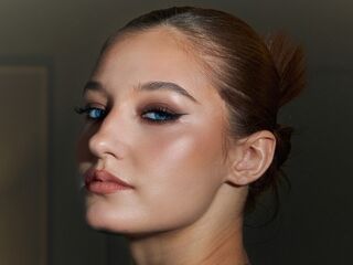 closeup pussy cam VerniaGrenon