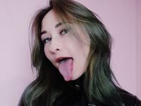 cam girl showing tits VikaCheers