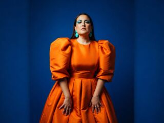 topless camgirl VivianaGrays