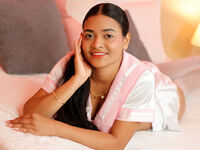 free live webcam picture ZariRiley