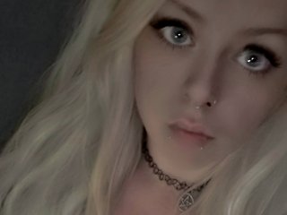 BrattyLittleDem